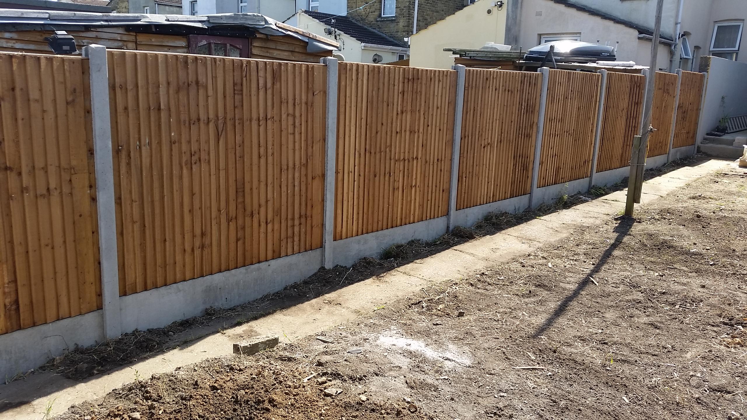 Fencing in strood