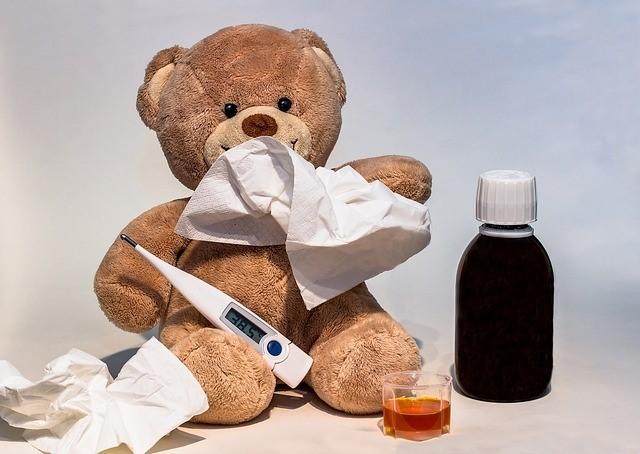 how to treat cold and flu naturally, flu symptoms, how to boost the immune system, how to be prepared for the winter