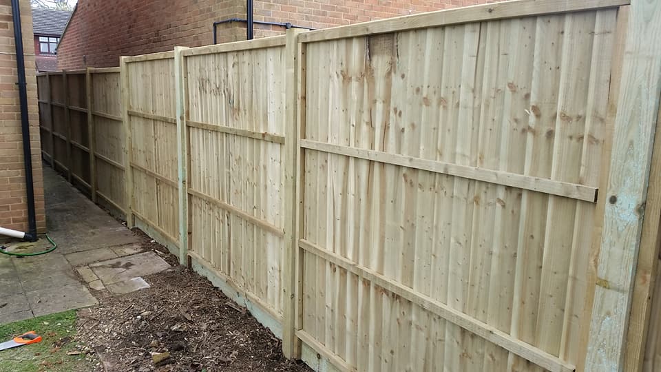 Fencing in Strood