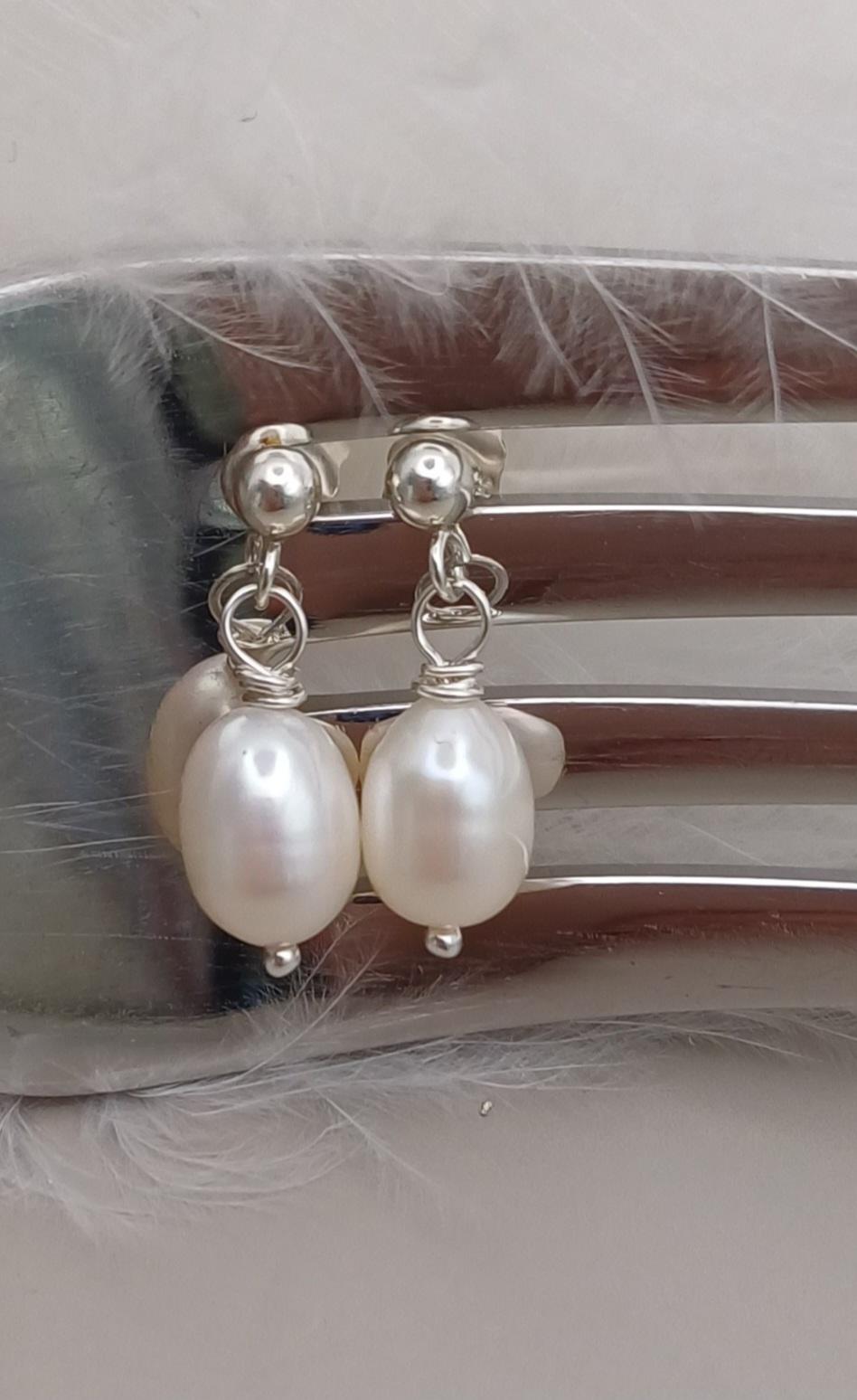 EARRINGS - Sterling Silver Pearl Drop Stud Earrings