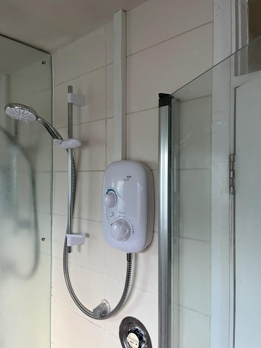 Power Shower Supply & Fitting