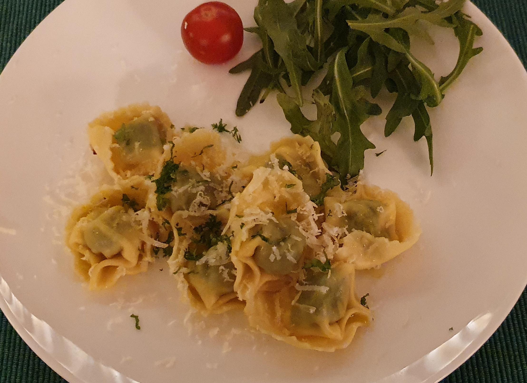 Spinach & Ricotta Tortellini