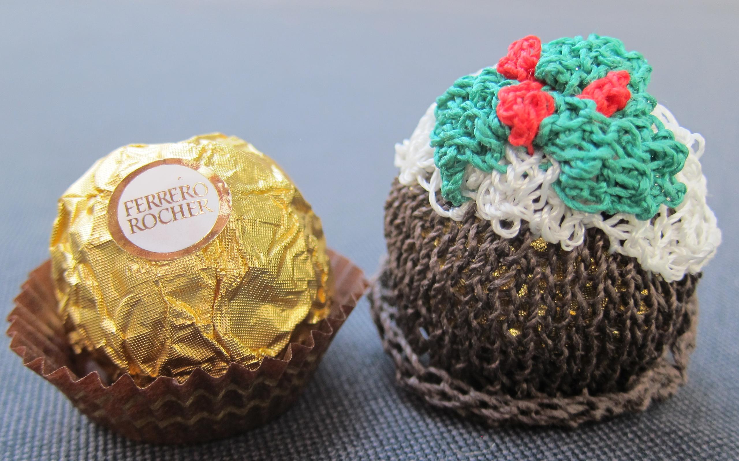 Ferrero Rocher Christmas Pudding Hats