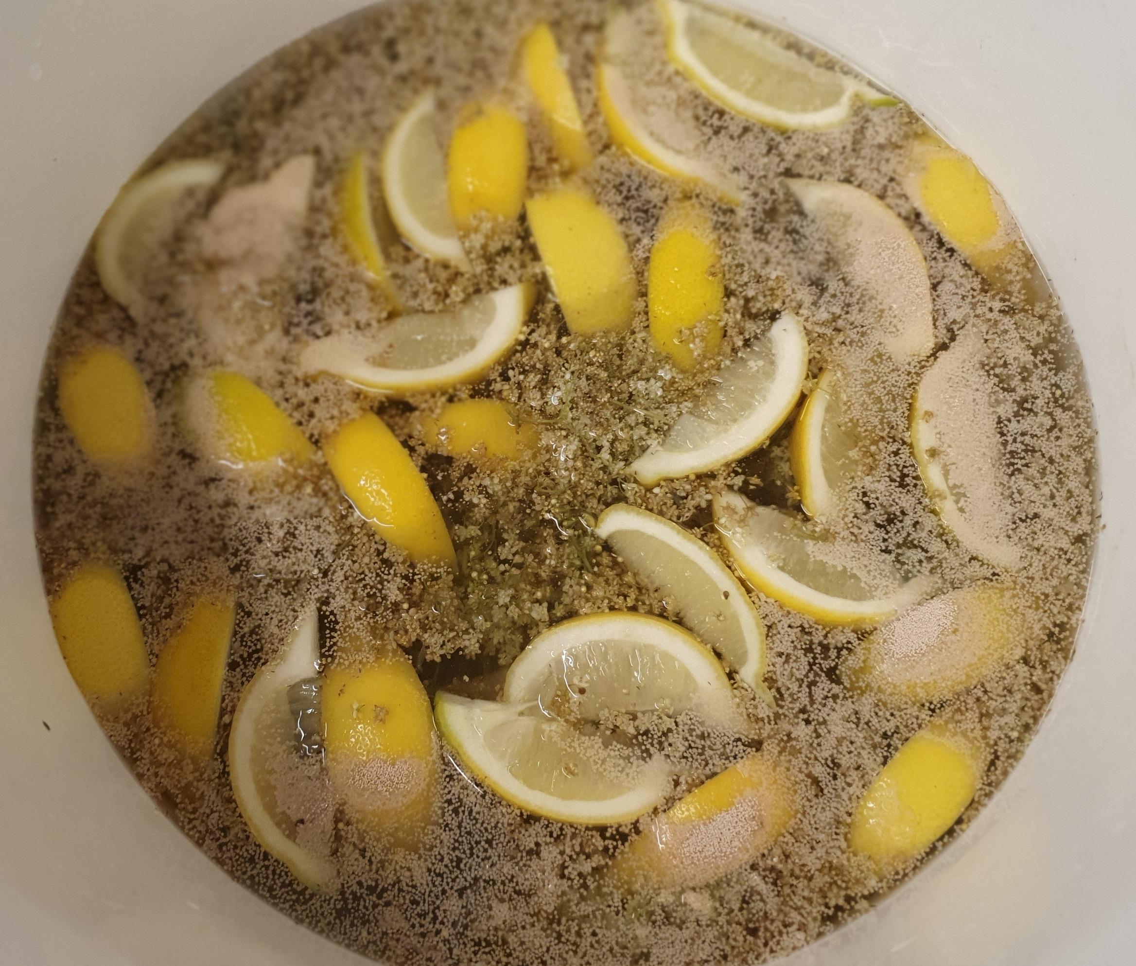 Elderflower Champagne