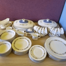 Royal Doulton Pastorale Floral Design 67 Piece Dinner Service - 8 Settings