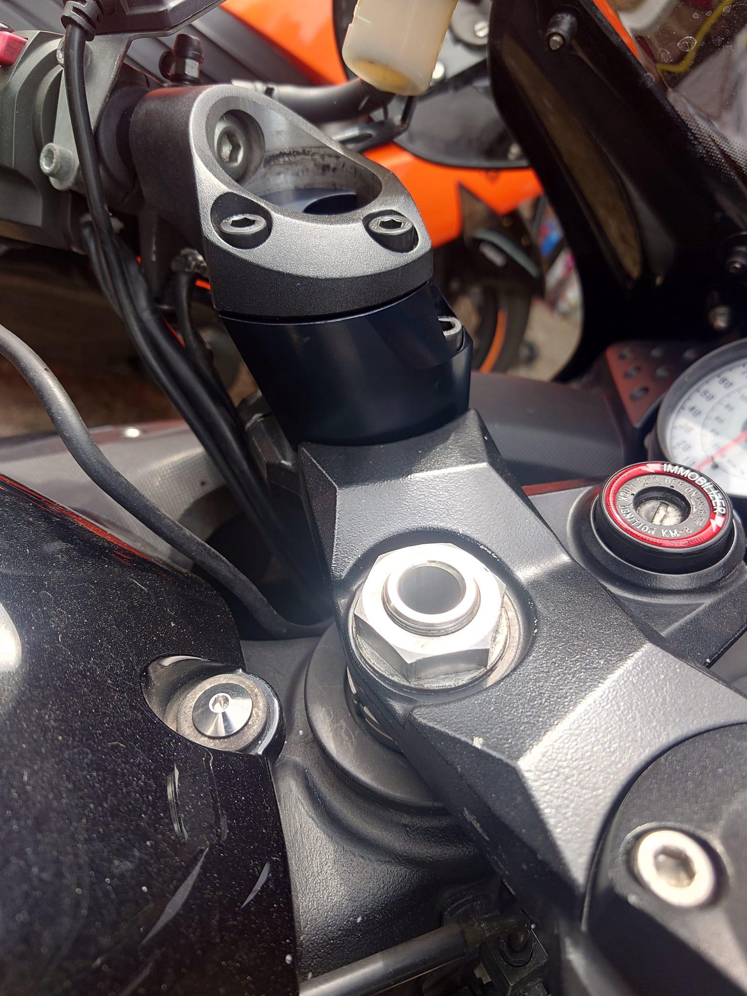 65mm Sub Riser ZZR1400/ZX14 65MM Bar Risers