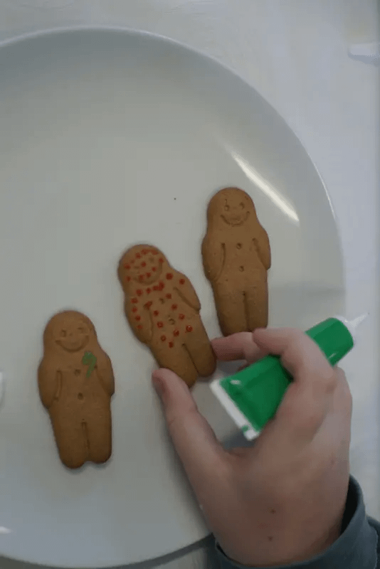 Decorating gingerbread people