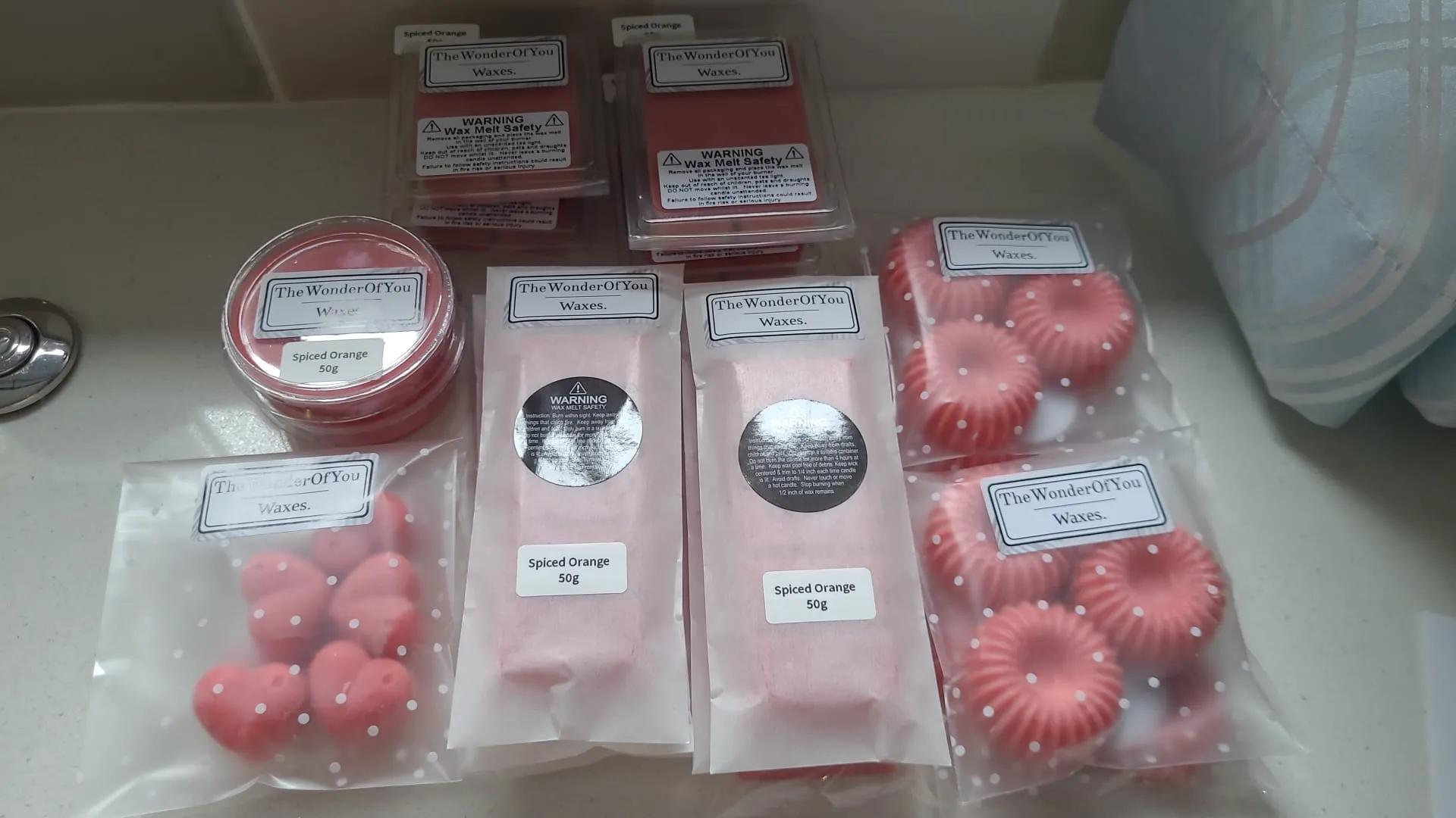 Snap bars, wax melts and pot melts.