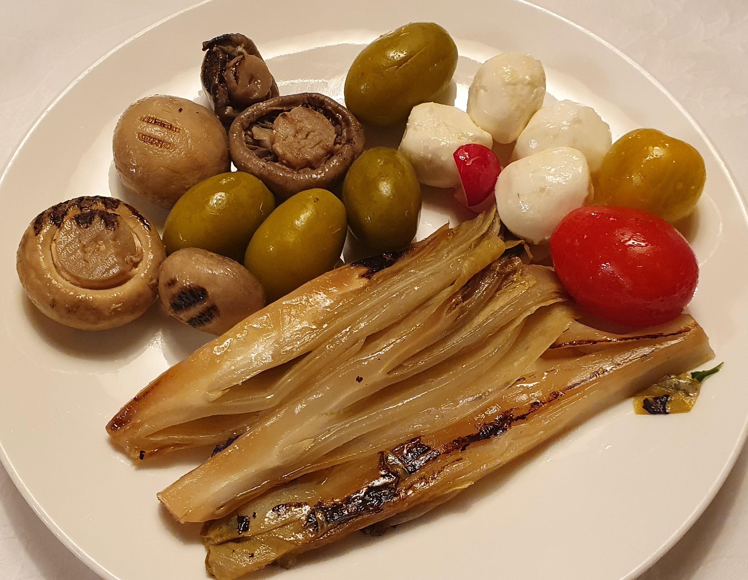 Char grilled vegetable & pickle platter