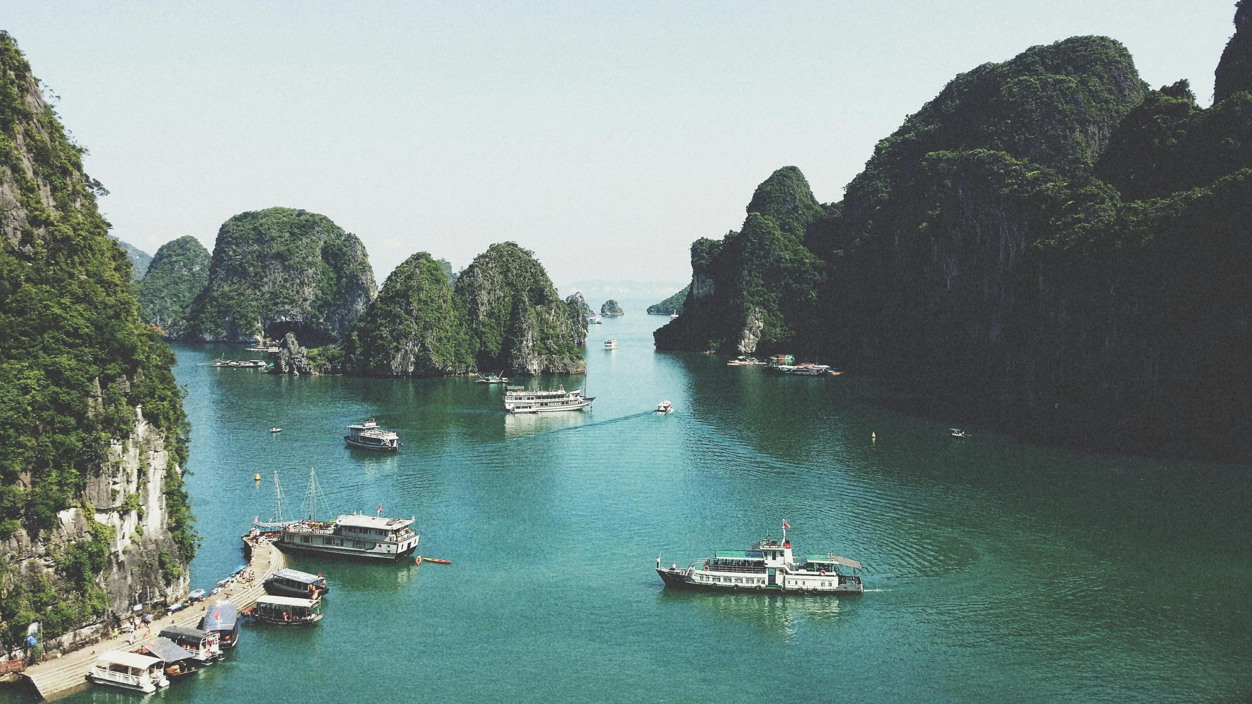 Unveil HaLong Bay's Splender: THiET's Premier Tour