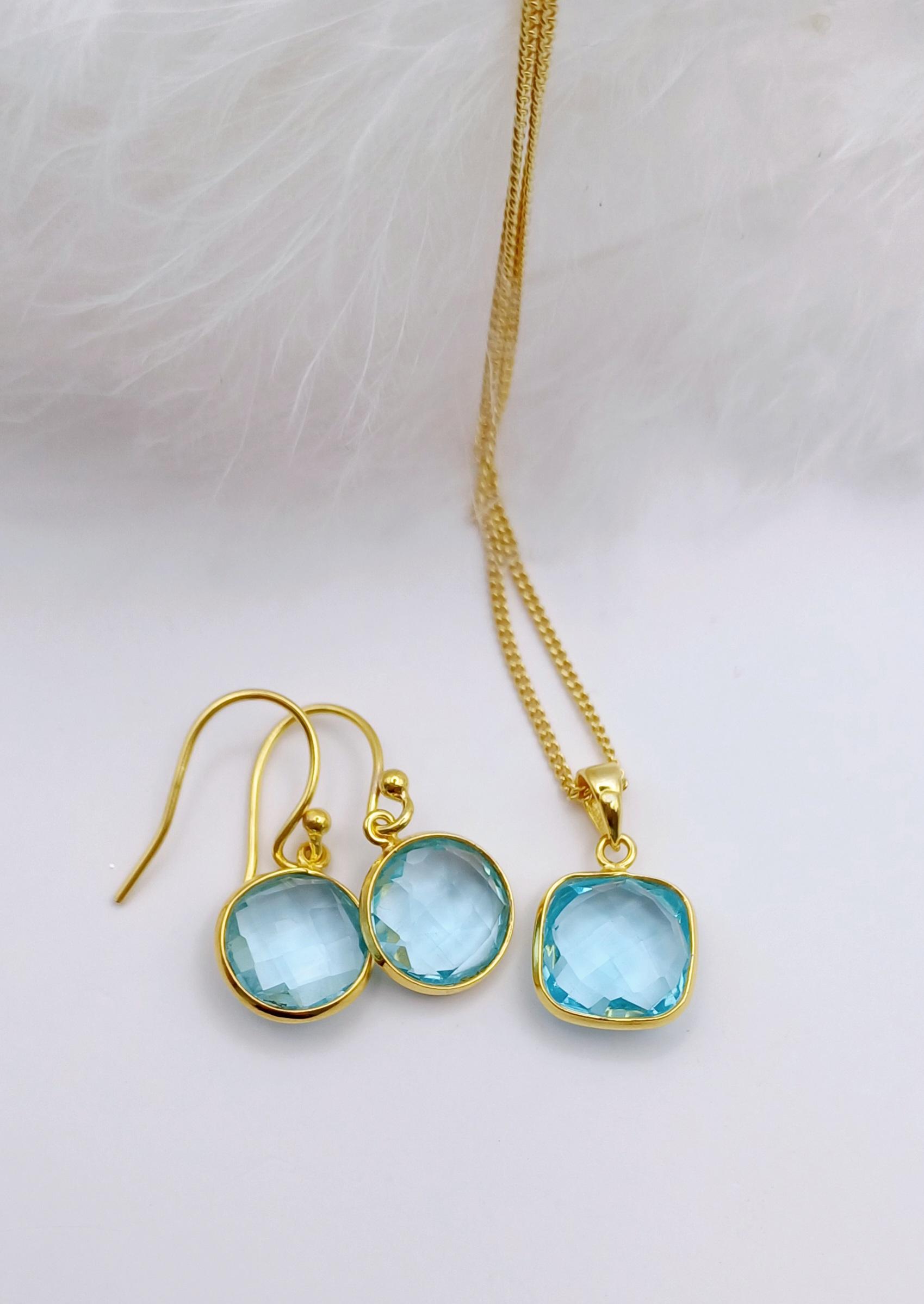 NECKLACES - Aquamarine 9ct Gold Vermeil Necklace