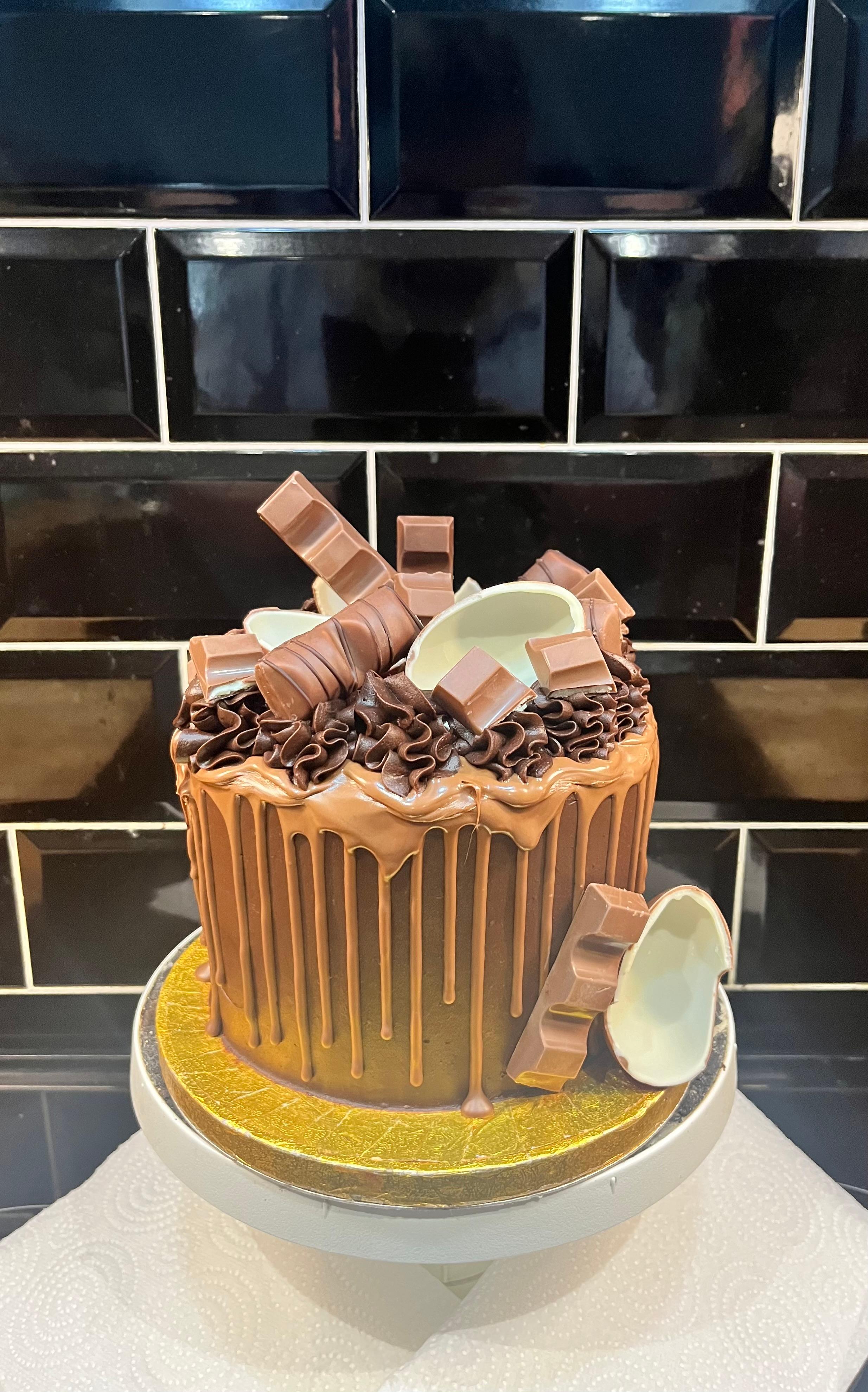 Kinder Chocolate Cake