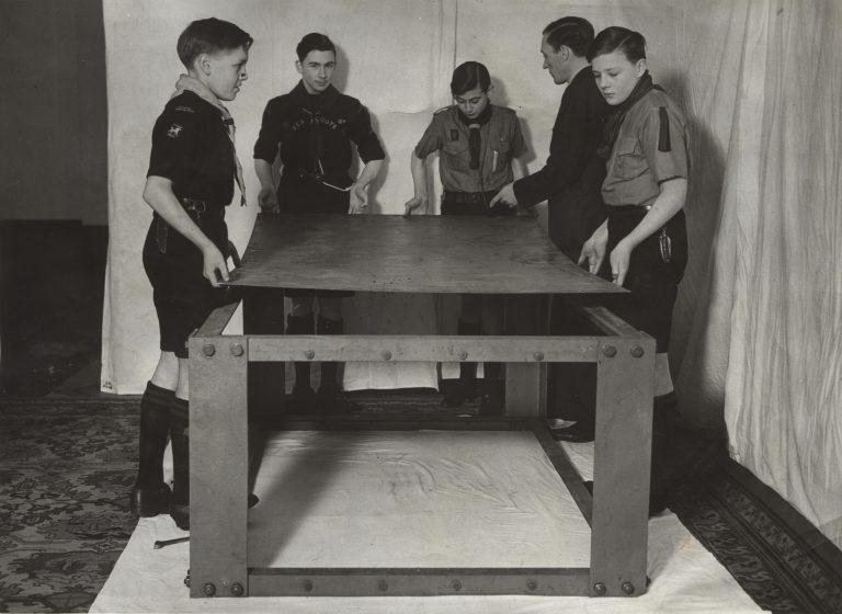 Scouts assemble air raid shelters WWII