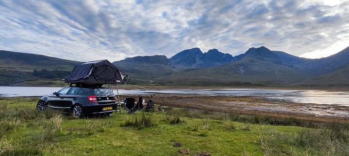 Using a roof tent in strong winds!