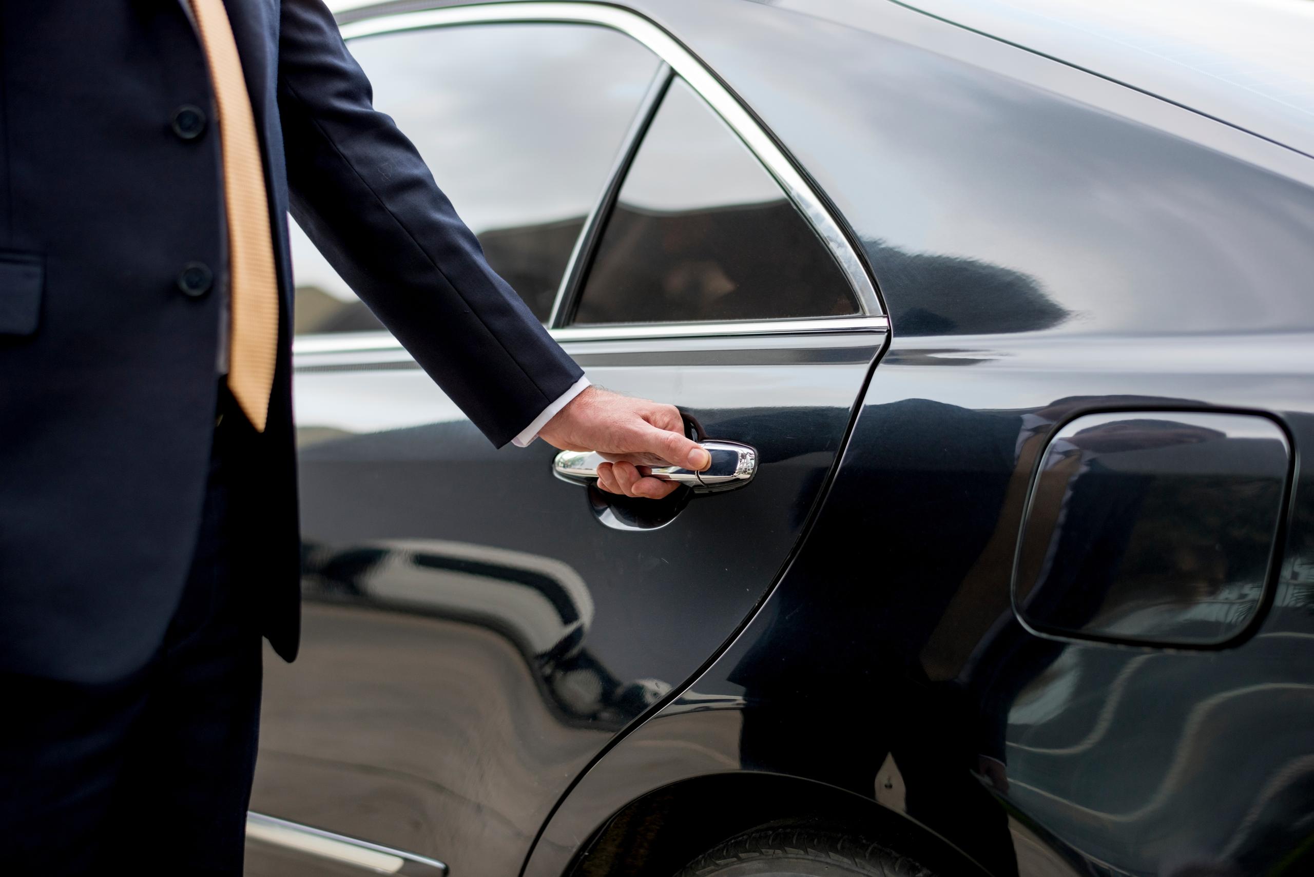 How to apply for chauffeur finance - business car finance.