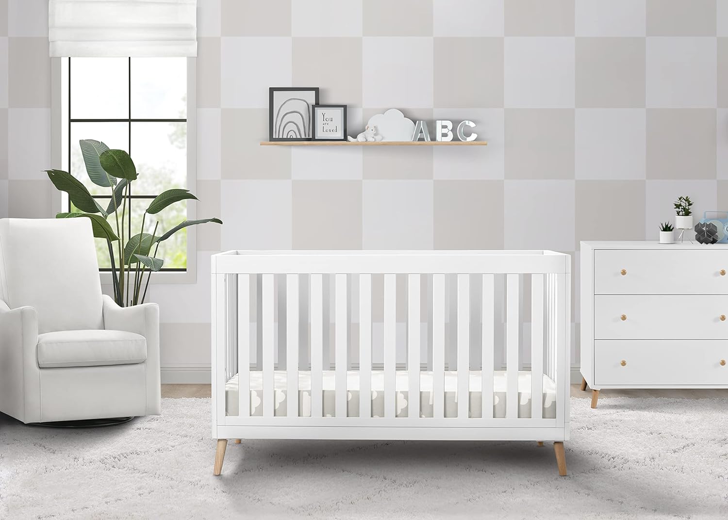 Setting up the idle nursery: Choosing the Perfect Sleeping Arrangement for Your Baby's Nursery