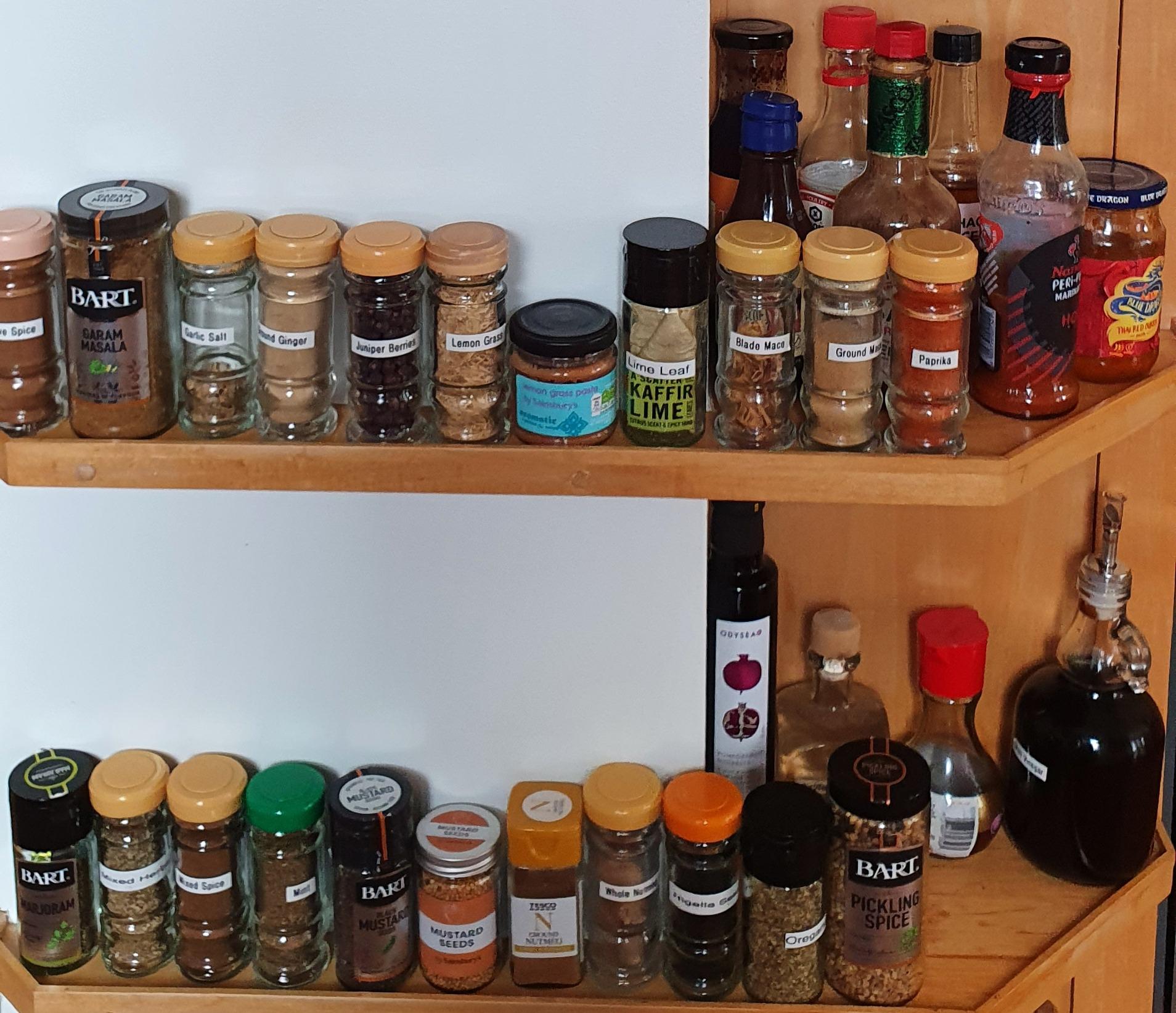 Sauce & Condiment Rack