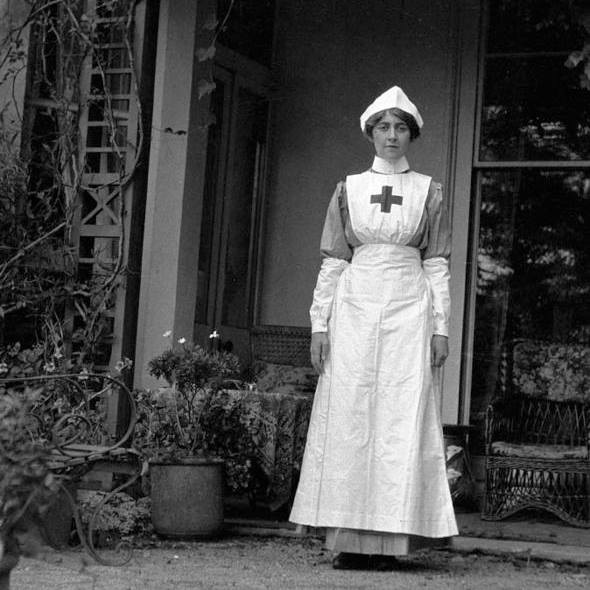 Agatha Christie as nurse in WWIjpg