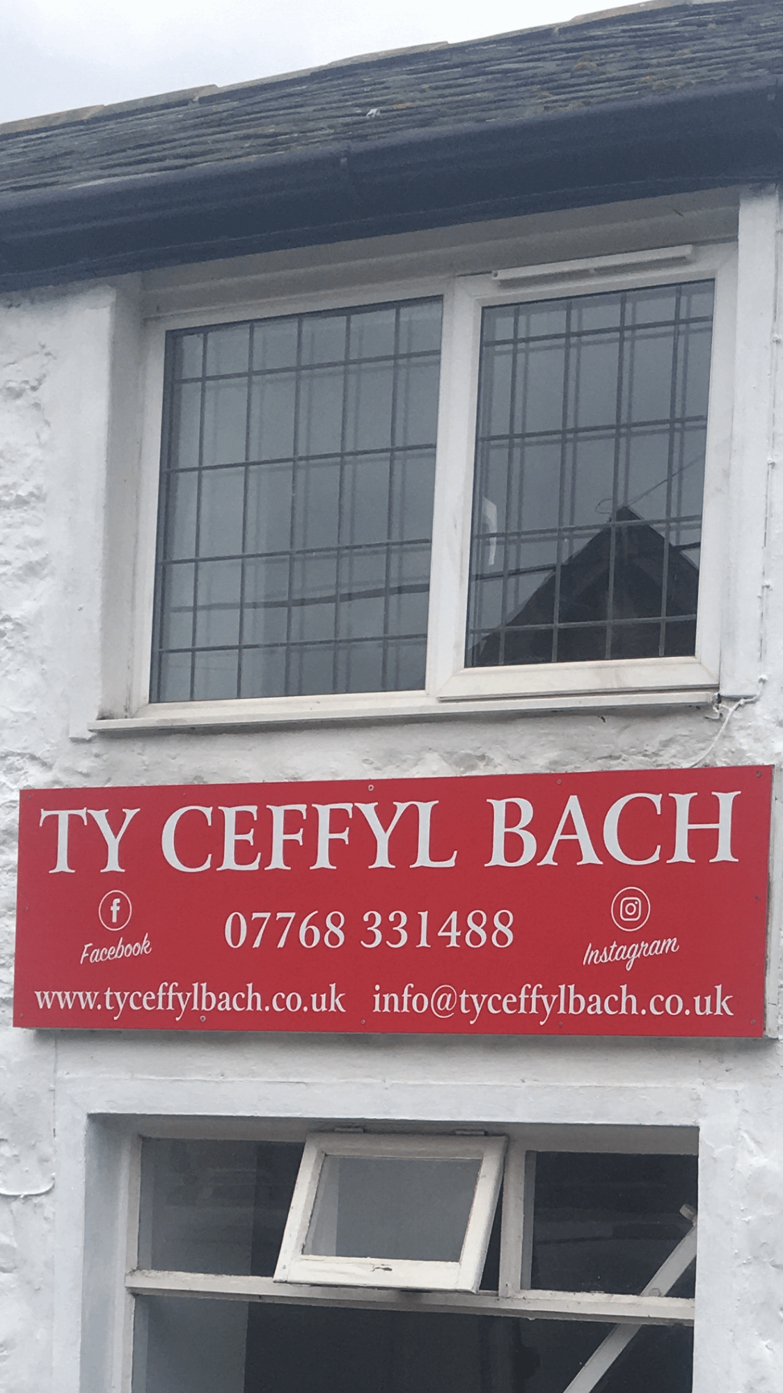 Ty Ceffyl Bach