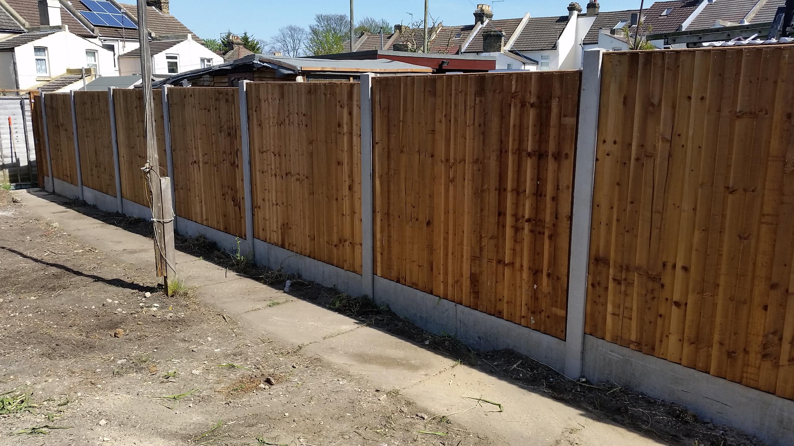 What fence panels are best for windy areas