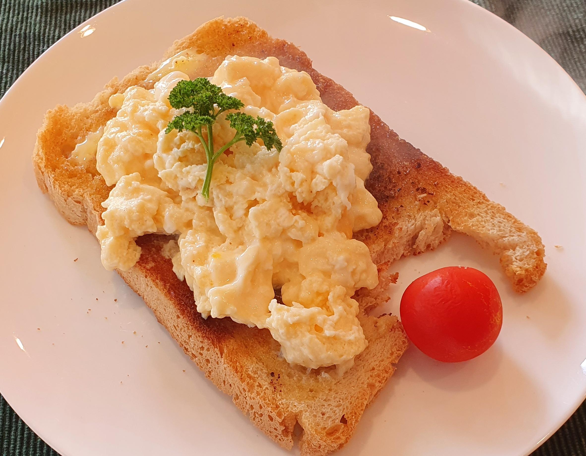 Scrambled Eggs on Toast