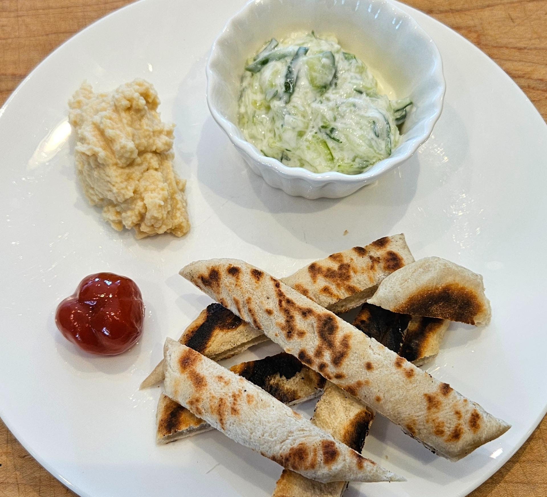 Pitta slices & Trio of Dips